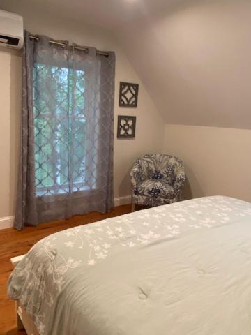 Gray'S Manor - Lake Memphremagog Apartment Newport Room photo